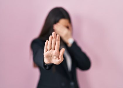 Reddito di libertà, avviso della Regione a favore delle donne vittime di violenza