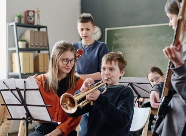 Con i Bambini, per il bando”Note di comunità” presentazione web giovedì 9 luglio